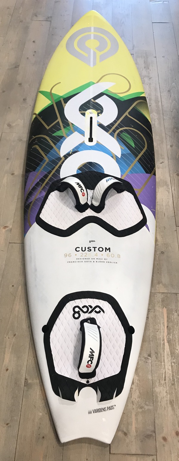 Goya - Custom 96 lt