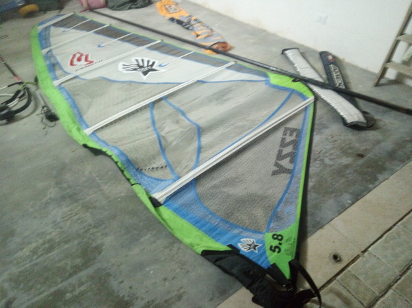 Ezzy Sails -