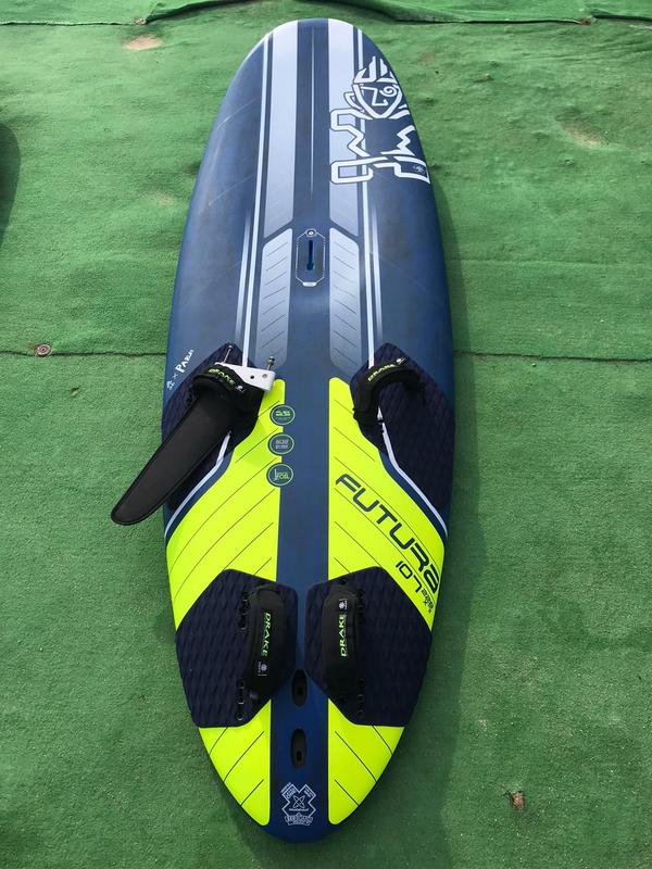 Starboard - FUTURA 107 2020