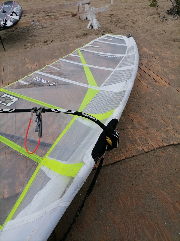 Challenger Sails -