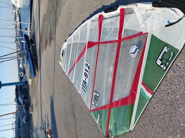 Challenger Sails - Aero+ 8.6