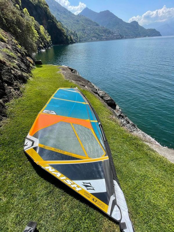 Naish - force 4 4,7