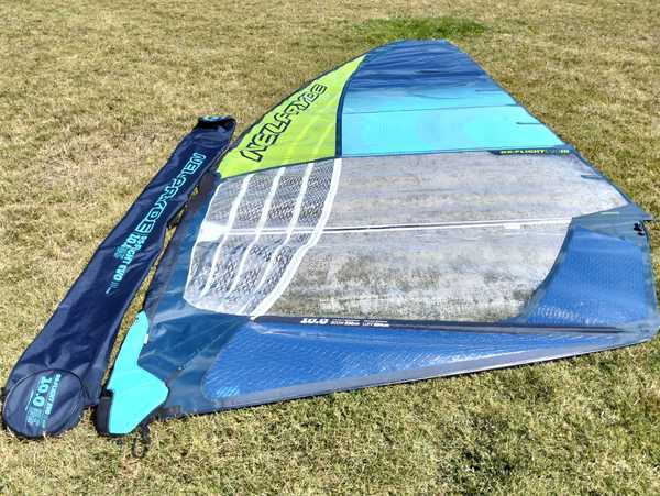 Neil Pryde - RS:FLIGHT EVO III + REPTILE 570