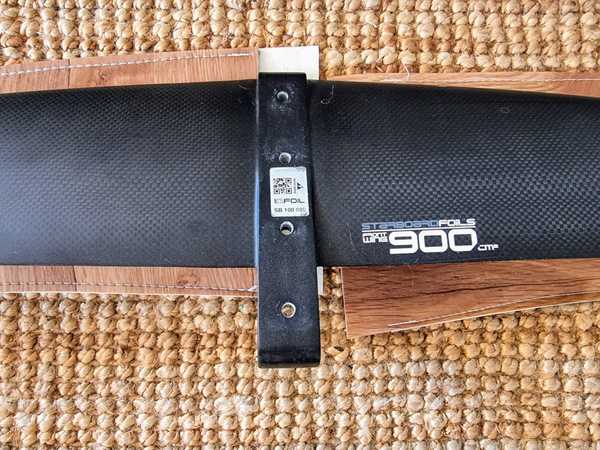 Starboard - Frontwing Starboard IqFoil 900 windfoil