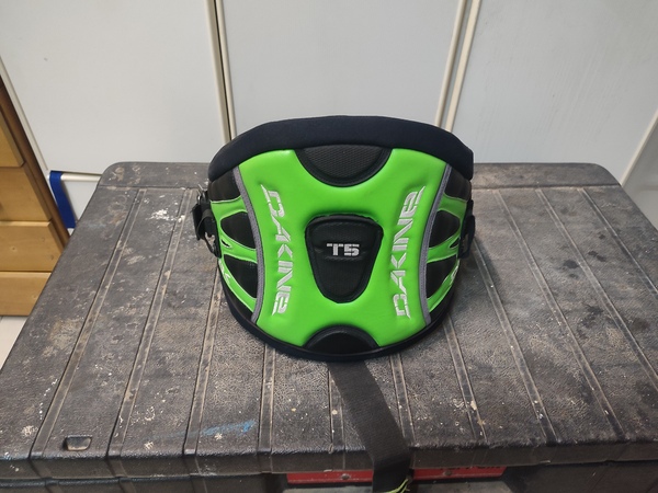 Dakine - T5