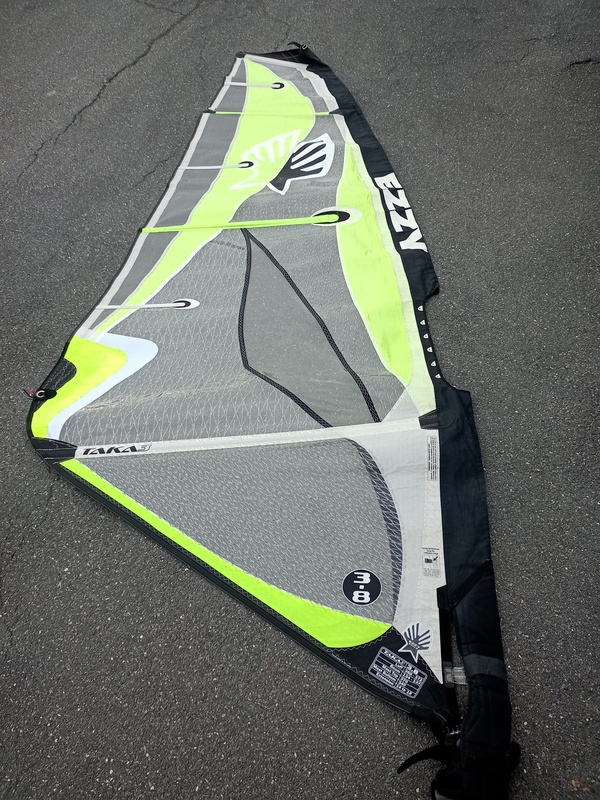 Ezzy Sails - TAKA 3 misura 3,8