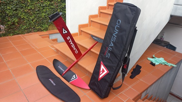 Gun Sails - Hy foil free 1350