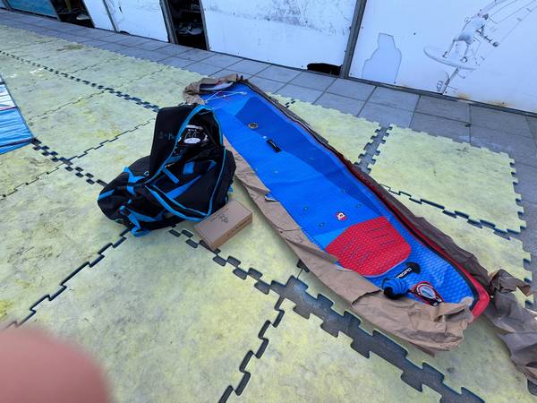 Starboard - 10'8"x33"IGO