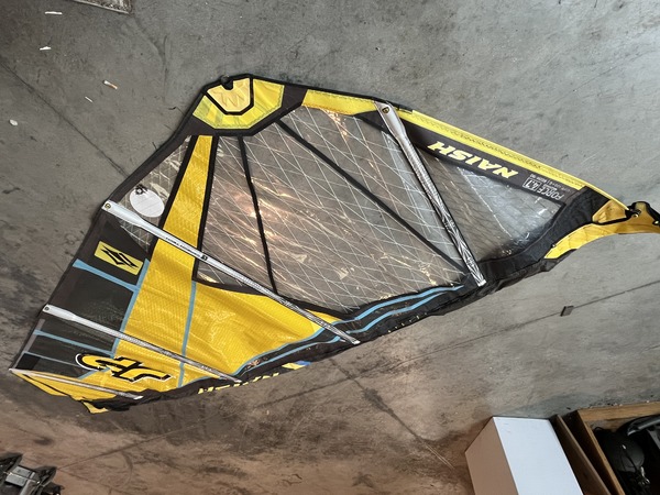 Naish - Force 4,7