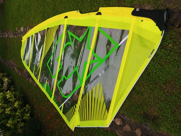 Challenger Sails - H2O liquido