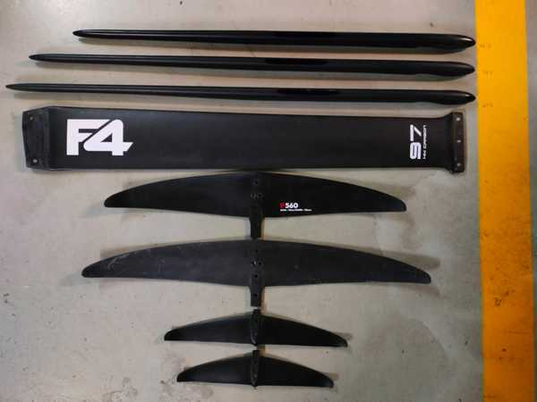 altra - F4 97 carbon