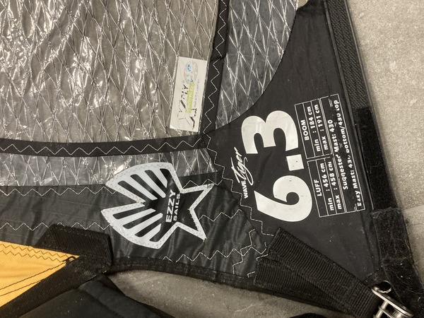 Ezzy Sails - "Wave tiger" 6.3