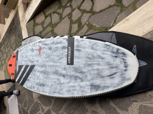 Rrd - FREEWAVE 104 ltd