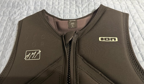 Ion - ION Vector Vest Amp Front Zip XL black