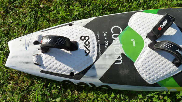 Goya - Custom pro thruster 84L