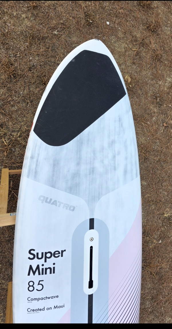 Quatro - Supermini