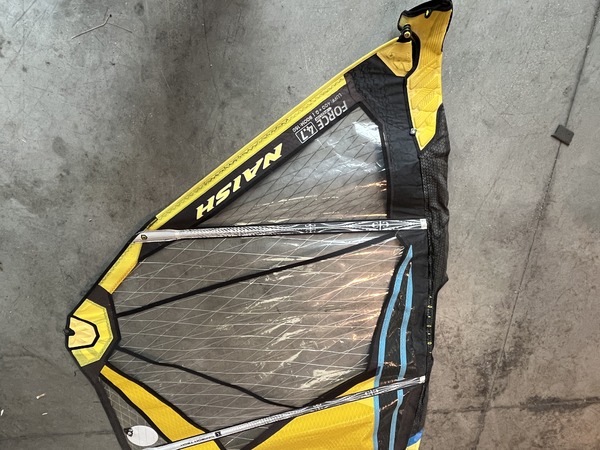 Naish - Force 4,7