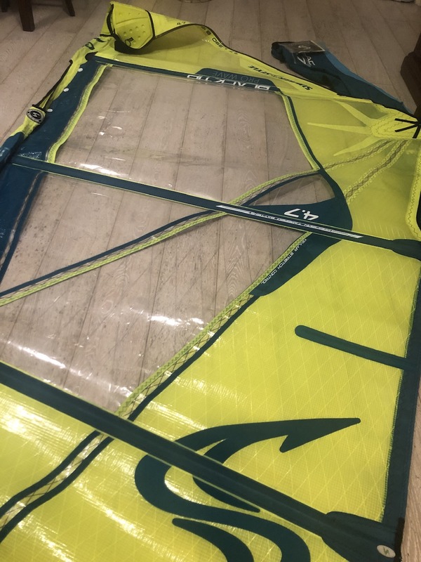 Simmer Style - Wave Pro Black Tip 4.7