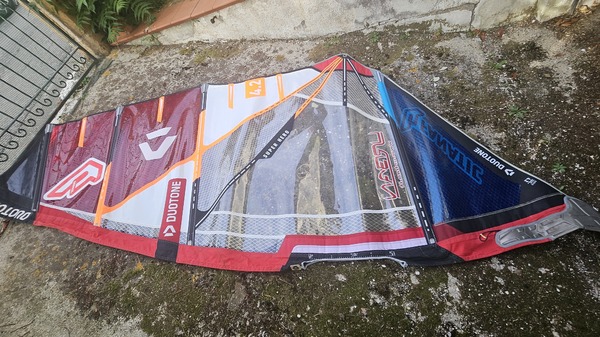 Duotone - Super hero 