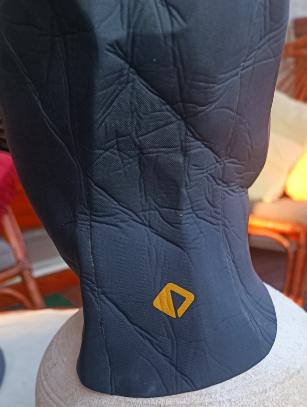 Pro Limit - Cappuccio e guanti