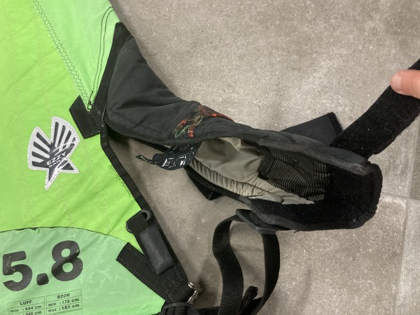 Ezzy Sails - "Wave Panther 2" 5.8