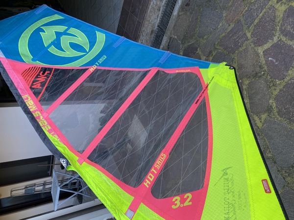 Hot Sails Maui - PW4 3.2