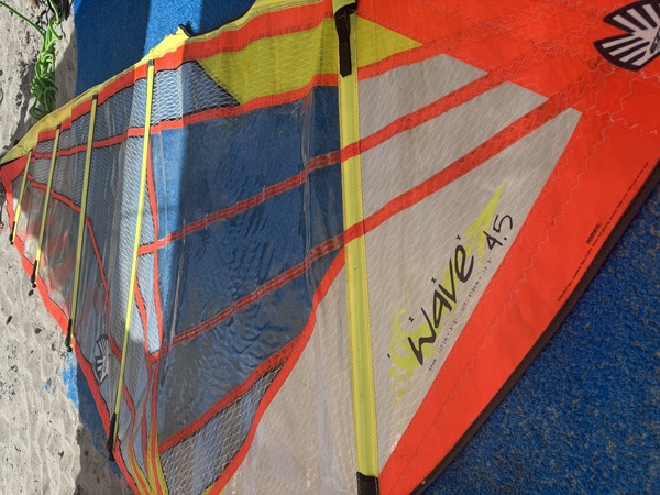 Ezzy Sails - 