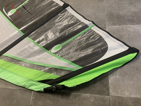 Ezzy Sails - "Wave Panther 2" 5.8