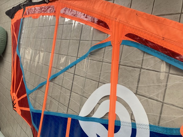 Goya - Banzai Pro 5.0 Wave Power