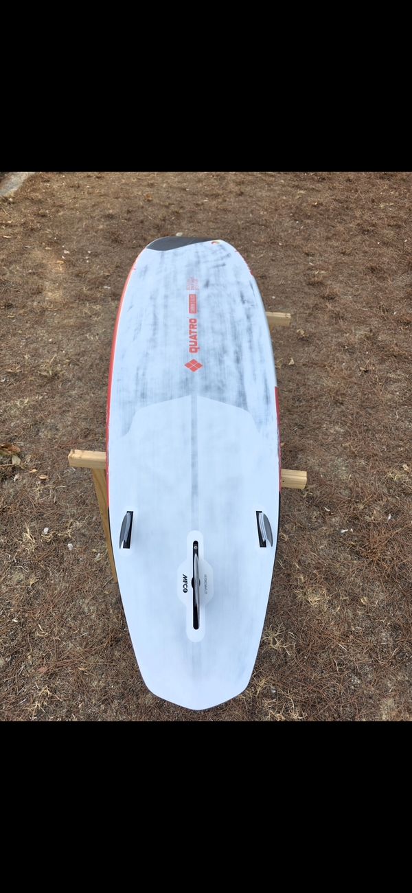 Quatro - Supermini