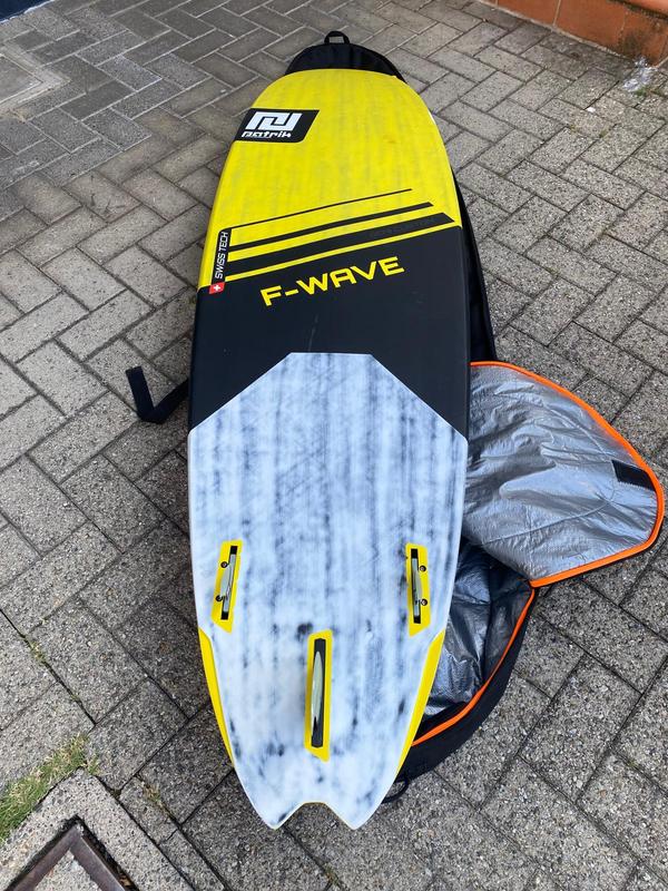 Patrik Diethelm - f-wave 105