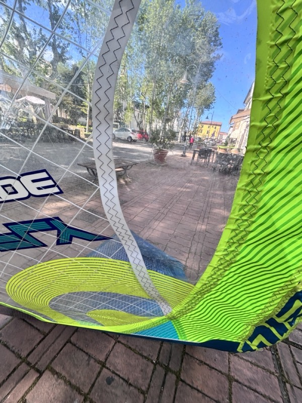 Neil Pryde - THE FLY 3.9