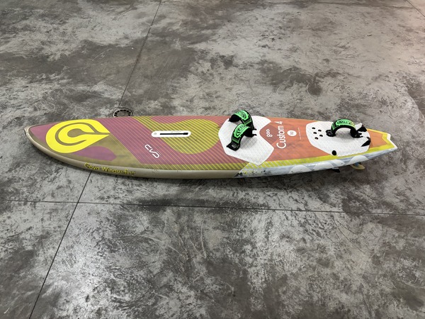 Goya - custom 4 74 lt